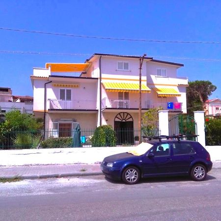 Villa Tripepi Bova Marina Szoba fotó